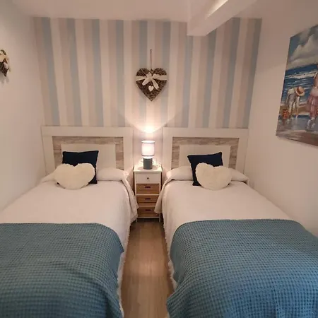 Jasjose Playa - Frente A San Lorenzo, 2 Hab, 6 Pax, Wifi - Vut-2047-as 아파트