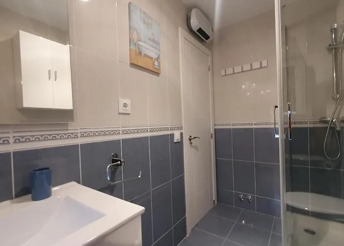 Apartment Jasjose Playa - Frente A San Lorenzo, 2 Hab, 6 Pax, Wifi - Vut-2047-as *